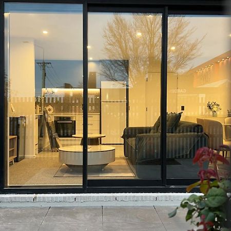 Cbd Contemporary Comfort Townhouse 2 Bed 2Bath クライストチャーチ エクステリア 写真