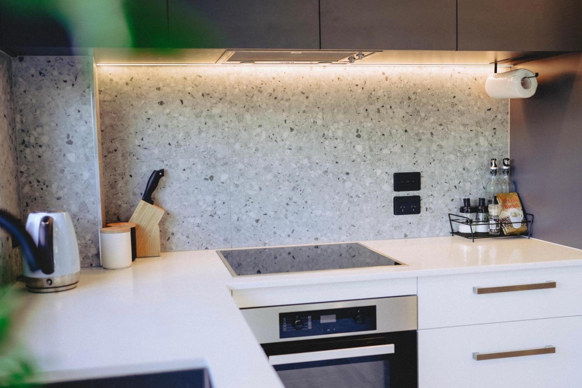 Cbd Contemporary Comfort Townhouse 2 Bed 2Bath クライストチャーチ エクステリア 写真